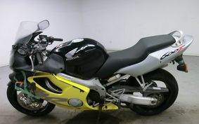 HONDA CBR600F 2000 PC35