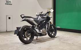 HUSQVARNA SVARTPILEN 250