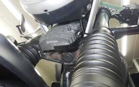 TRIUMPH STREET TWIN 2018