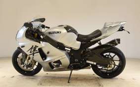 SUZUKI GSX-1300R HAYABUSA 2000