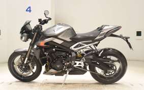 TRIUMPH STREET TRIPLE RS 2023