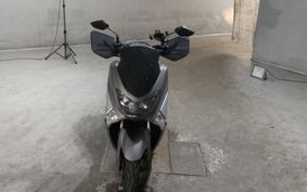 YAMAHA N-MAX 155 SG50J