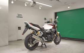 HONDA CB1300SF SUPER FOUR SP 2025 SC54