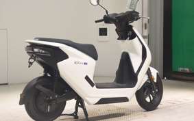 HONDA EM1 e: 2022 EF16