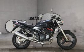 SUZUKI BANDIT250-1 GJ77A