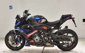 BMW M1000R 2023