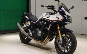 HONDA CB1300SB SUPER BOLDOR SP 2021 SC54