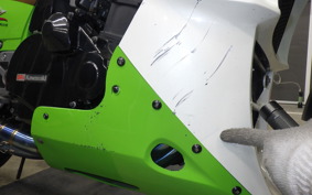 KAWASAKI GPZ900R NINJA 1998 ZX900A