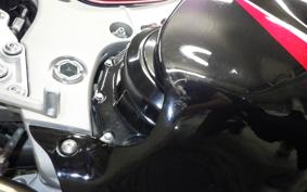 SUZUKI GSX-1300R HAYABUSA 2004