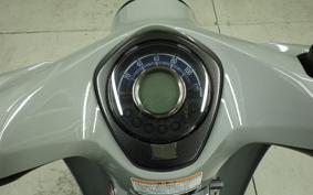 HONDA C125 SUPER CUB JA71