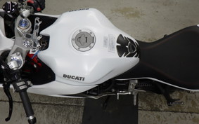 DUCATI SS937S 2017