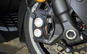 YAMAHA T-MAX 560 2026 SJ21J