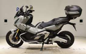 HONDA X-ADV 750 2026 RH21