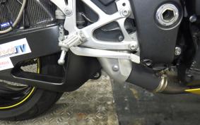 YAMAHA YZF-R1 2013