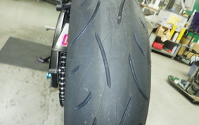 SUZUKI GSX-R750 2012