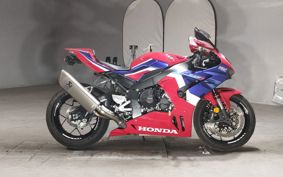 HONDA CBR1000RR R 2020 SC82