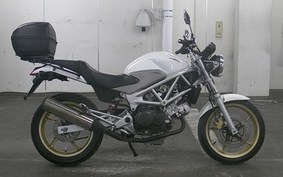 HONDA VTR 250 MC33