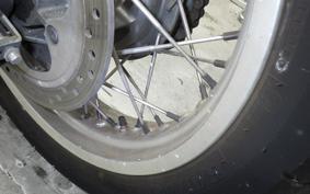 TRIUMPH THRUXTON 900 2005