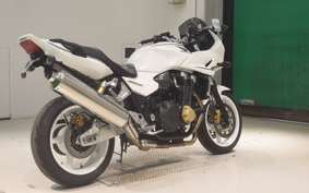 HONDA CB1300SB SUPER BOLDOR A 2010 SC54