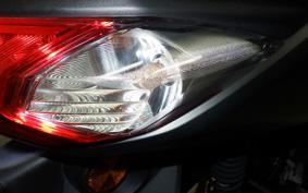 YAMAHA N-MAX 155 2004 SG66J