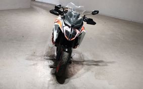 KTM 1290 SUPER DUKE GT 2019 V6940