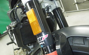 HUSQVARNA SVARTPILEN 125 2000