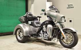 HARLEY FLHTCUTG TRIKE 2015