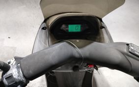 YAMAHA MAJESTY 125 SE27