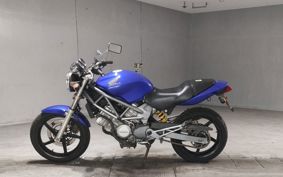 HONDA VTR 250 MC33