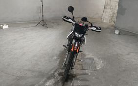 KAWASAKI KLX125 LX125C