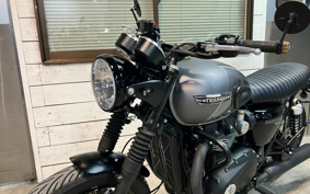 TRIUMPH BONNEVILLE T120 BLACK 2025 D1BH23