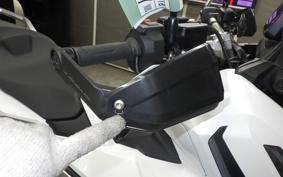 HONDA X-ADV 750 2025 RH21