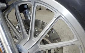 HARLEY XL883 2005