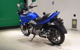 SUZUKI GSR250S 2003