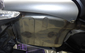 SUZUKI GSR600 2006