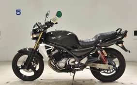 KAWASAKI BALIUS 250 Gen.2 2005 ZR250B