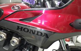 HONDA CB1300SB SUPER BOLDOR EP 2015 SC54