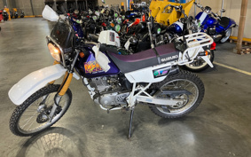 SUZUKI DJEBEL200 SH42A