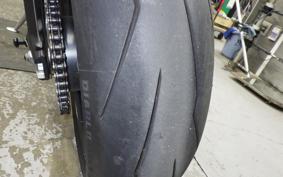 TRIUMPH STREET TRIPLE RS 2023
