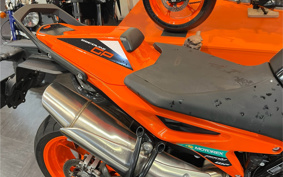 KTM 890 DUKE 2024 TU940