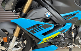 BMW S1000R 2026 0P31