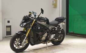 BMW S1000R 2015