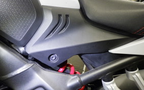 HONDA CBR650R 2023 RH03