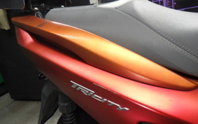 YAMAHA TRICITY 125 1981 SE82J