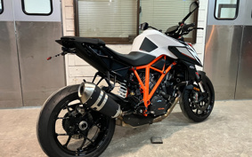 KTM 1290 SUPER DUKE R 2020 V3940