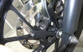 YAMAHA FZ25