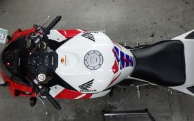 HONDA CBR1000RR 2004 SC57