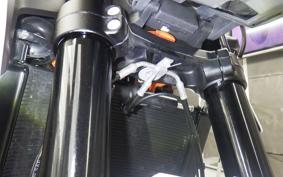 KTM 890 DUKE R 2022