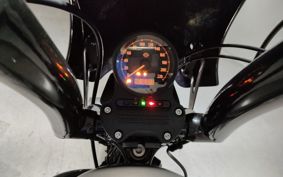 HARLEY XL883N 2018 LE2
