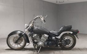 YAMAHA DRAGSTAR 400 4TR